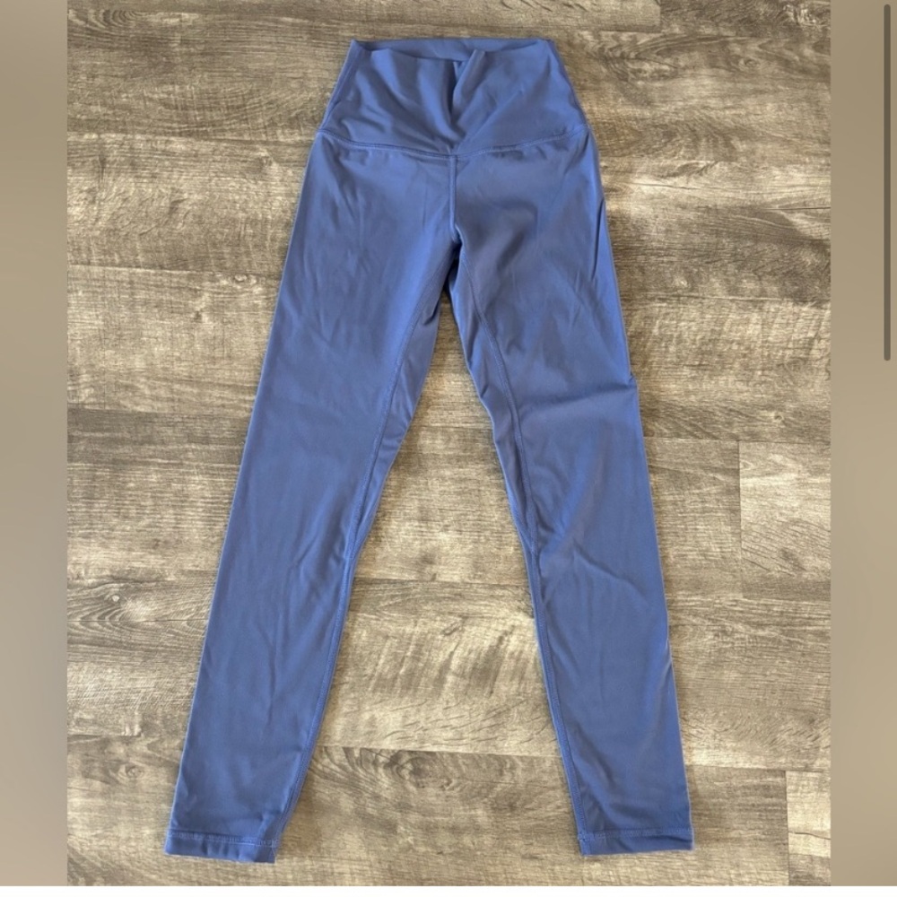 - - Born Primitive legging - Picture 4 of 5